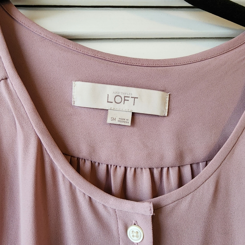 HP🎉EUC - Ann Taylor Loft Light Pink Button-down Maternity Top In Small - Picture 2 of 6